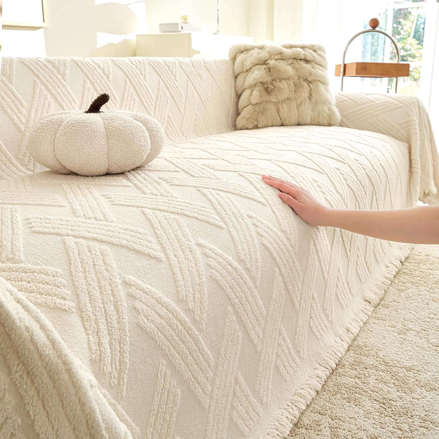 KZQ Bankhoes - Plaid - Zachte, wasbare bankhoes met kwastjes - Bankbeschermer - Visgraatmotief - 180 x 300 cm - Geschikt voor een driezitsbank - Beige