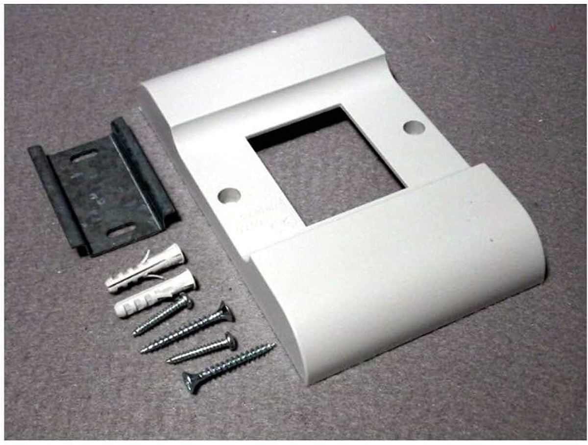 Afdekplaat 2 DIN voor 642 - MODIFICA VECCHI MAGNETOTERMICRO