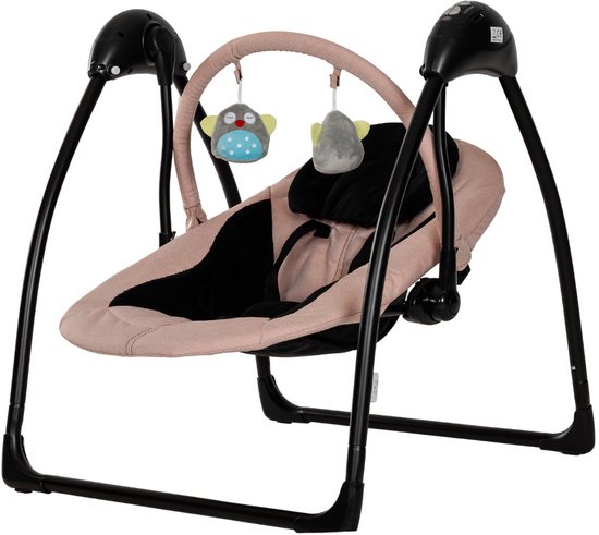 Roze babyschommelstoel met zwart frame, zitting en twee speelgoed-uiltjes, getoond in een schommelende positie.