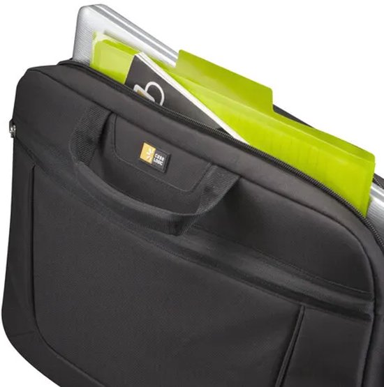 Zwarte Case Logic laptoptas gevuld met een laptop en een opvallende felgroene ordner.