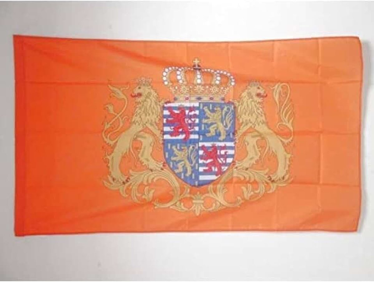 Vlag Groothertogelijke standaard van Luxemburg 90x60 cm Mouw | Binnen en buiten decoratieve vlag Etendard du Grand-Duc de Luxembourg dubbel gestikte naden en verstevigde randen