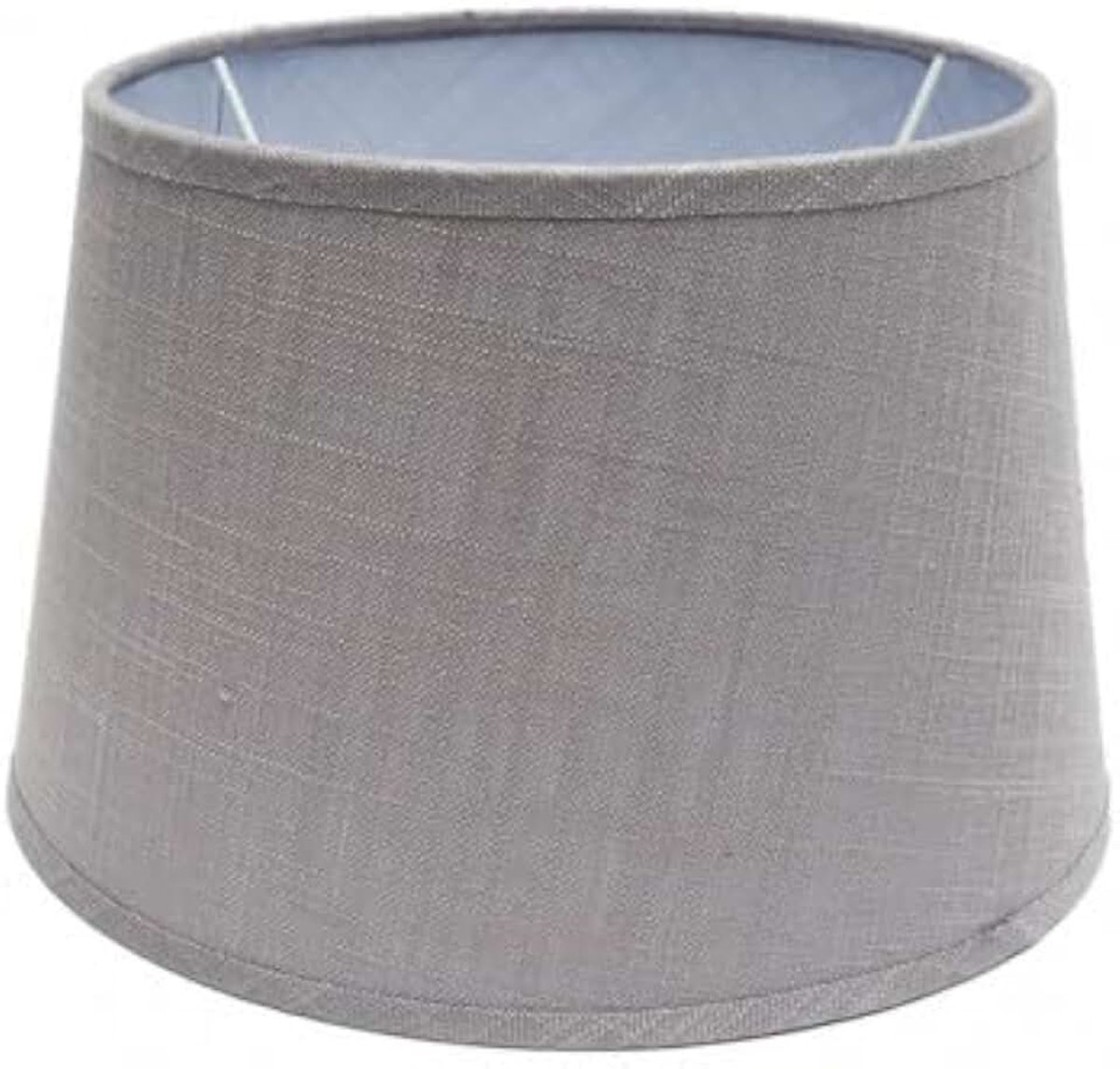 Lampenkap in elegant grijs, diameter 30 cm, hoogte 22 cm en breedte 17 cm. Het open conische ontwerp biedt een moderne touch en helderheid in elke ruimte.