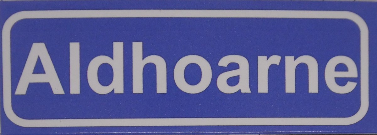 Souv© - koelkast magneet - plaatsnaam bord - kombord - souvenir - koelkastmagneetje - relatiegeschenk Aldhoarne