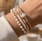 Armbanden Dames - 4-delig - Glazen Rijstkralen - Elastisch - Wit en Goudkleurig