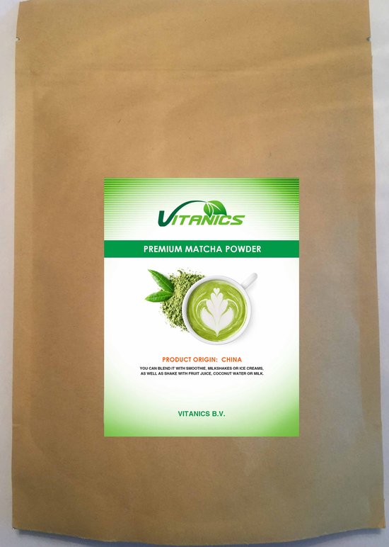 Vitanics Premium Matcha Poeder. Groen matcha poeder in een bruine papieren zak. Tekst: "PREMIUM MATCHA POWDER PRODUCT ORIGIN: CHINA".