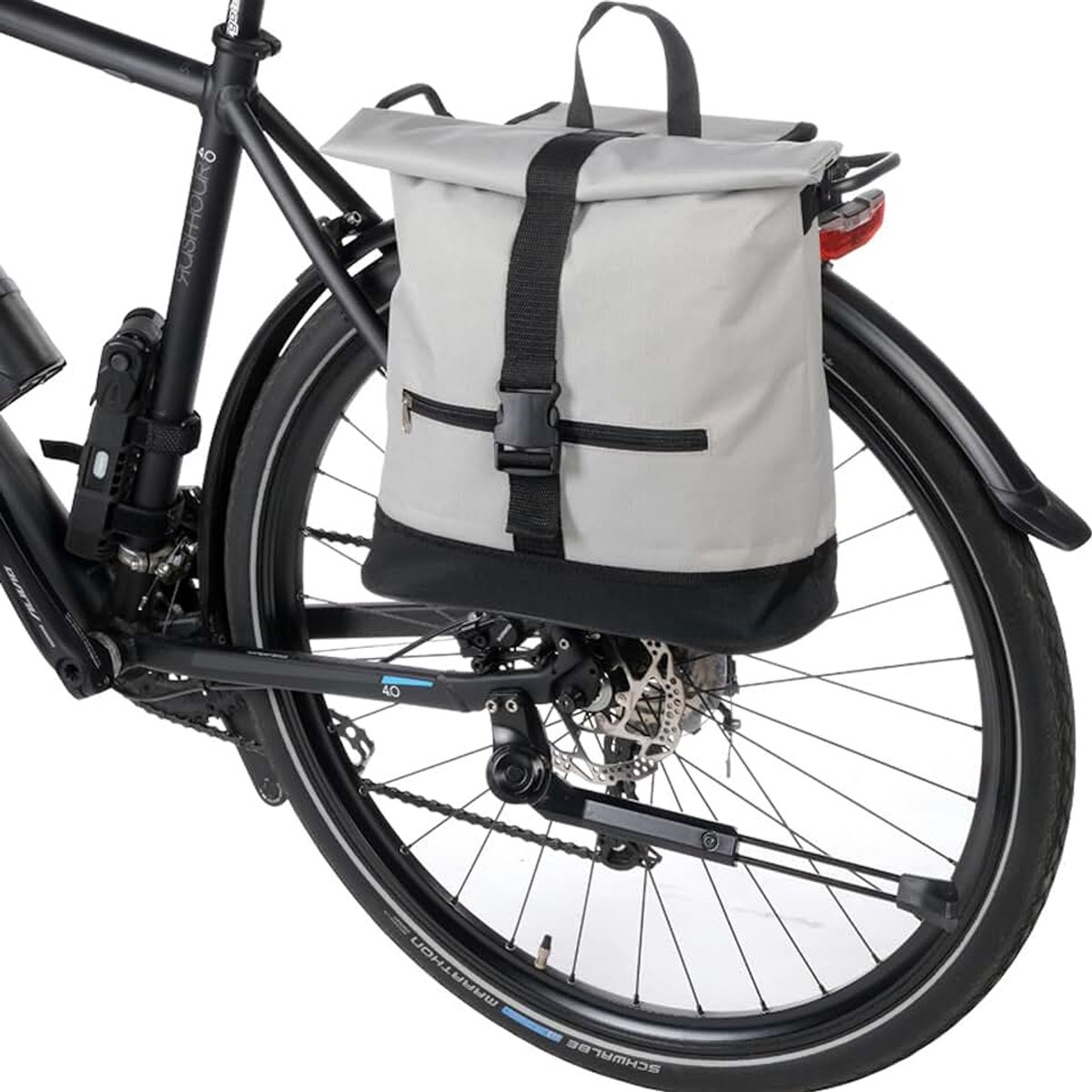 NoTrash2003 Grote fietstas, bagagedragertas, zadeltas, fietstas met groot hoofdvak, kliksluiting en afdekkende bagagehouder met schouderriem, lichtgrijs, 34 x 14 x 38-50 cm