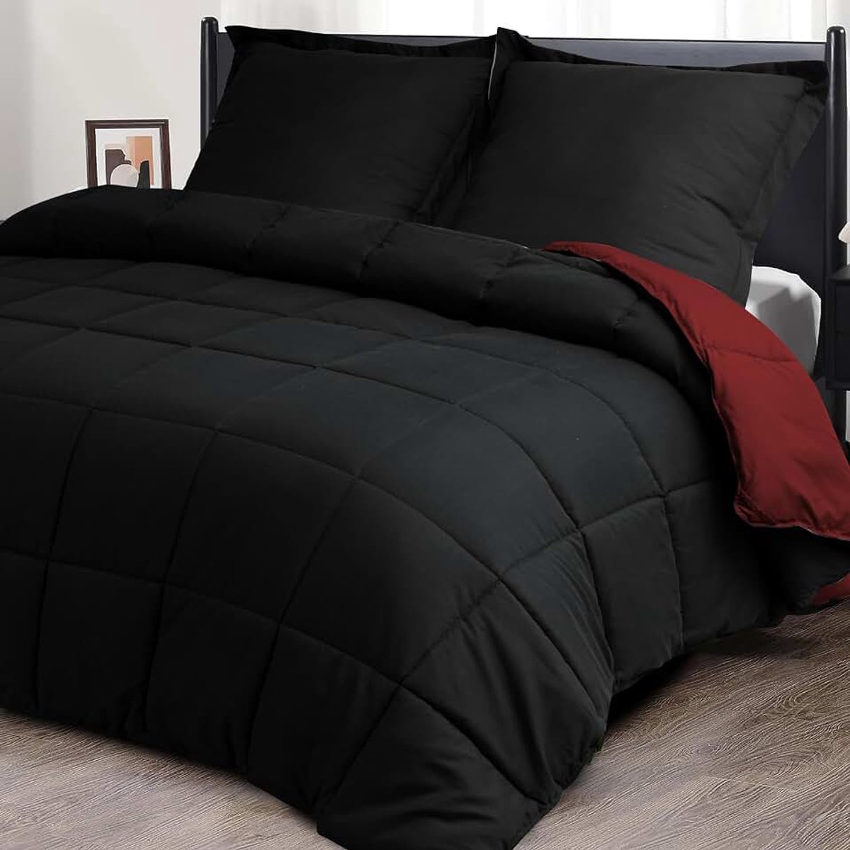 Dekbed 240x220 cm + 2 kussenslopen 65x65 cm – Oeko-TEX gecertificeerde zwarte gestikte dekbed met kistnaaiing, 1500g donsalternatief (300 GSM), zacht en pluizig