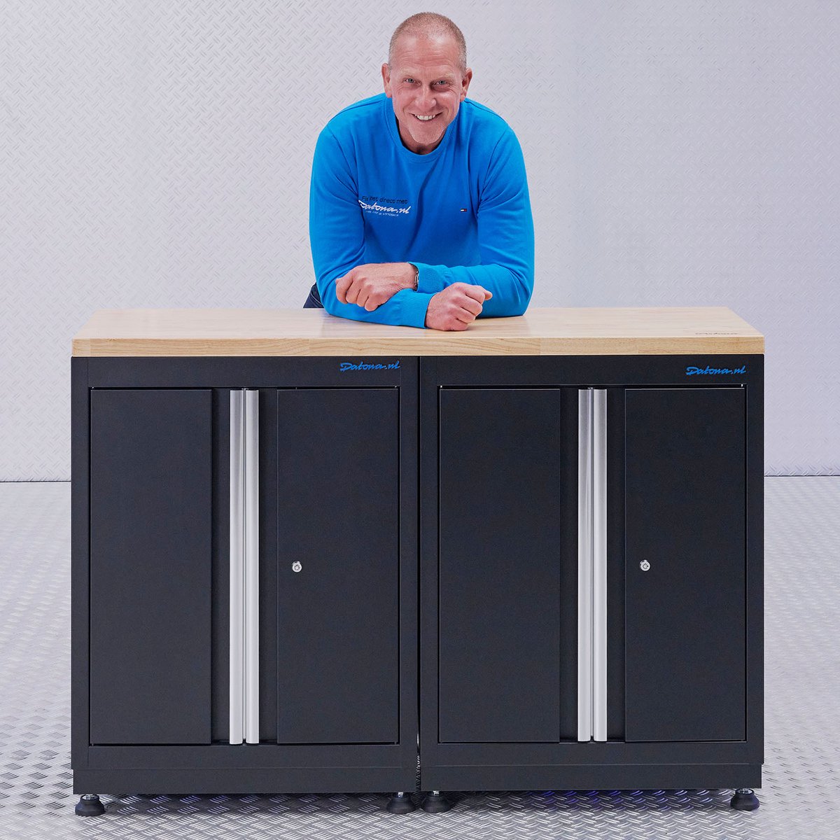Datona® Basic werkbank met eikenhouten werkblad - 136 cm - Zwart