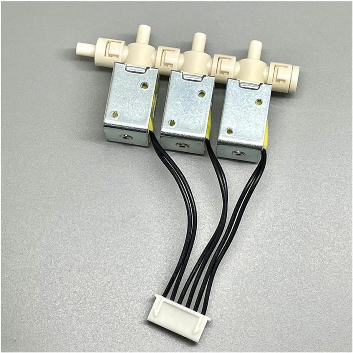 Magneetventiel - Waterklep - Waterstroom Regelen - Normaal Gesloten - 12 V - Zwart