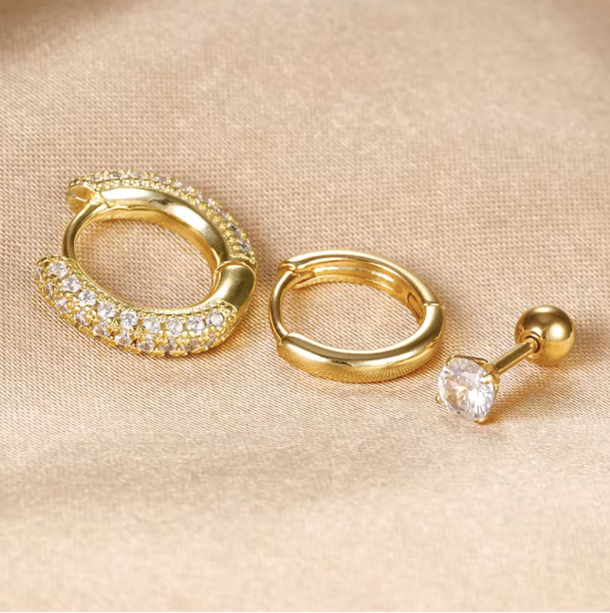 Oorbellen Set - 3 stuks - Kleur: Goud - Luxe Oorbellen - Incl. Cadeauverpakking - Oorhangers / Oorring / Oorknopjes - Hoge Kwaliteit RVS - Stainless Steel / Roestvrijstaal - Verkleurt Niet - Oorbellen Set - Oorbellen Vrouwen / Dames