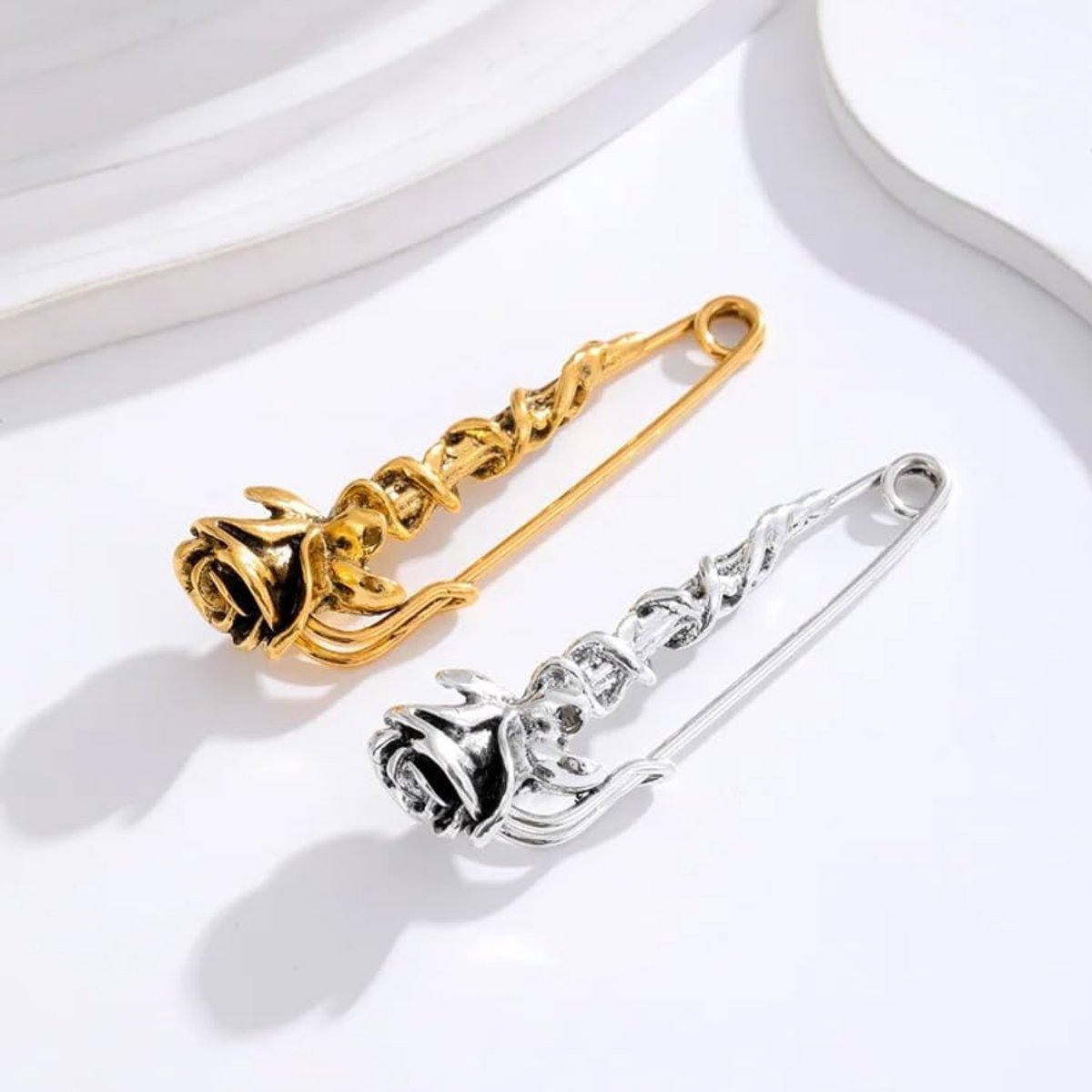 Broches en spelden, vintage rozenontwerp, safty-spelden, broches en spelden, dames, heren, sieradenaccessoire voor jassen, jurken, blazers, set van 2, Metaal