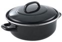 Zwarte emaille braadpan met deksel, zilverkleurige rand en handvatten.