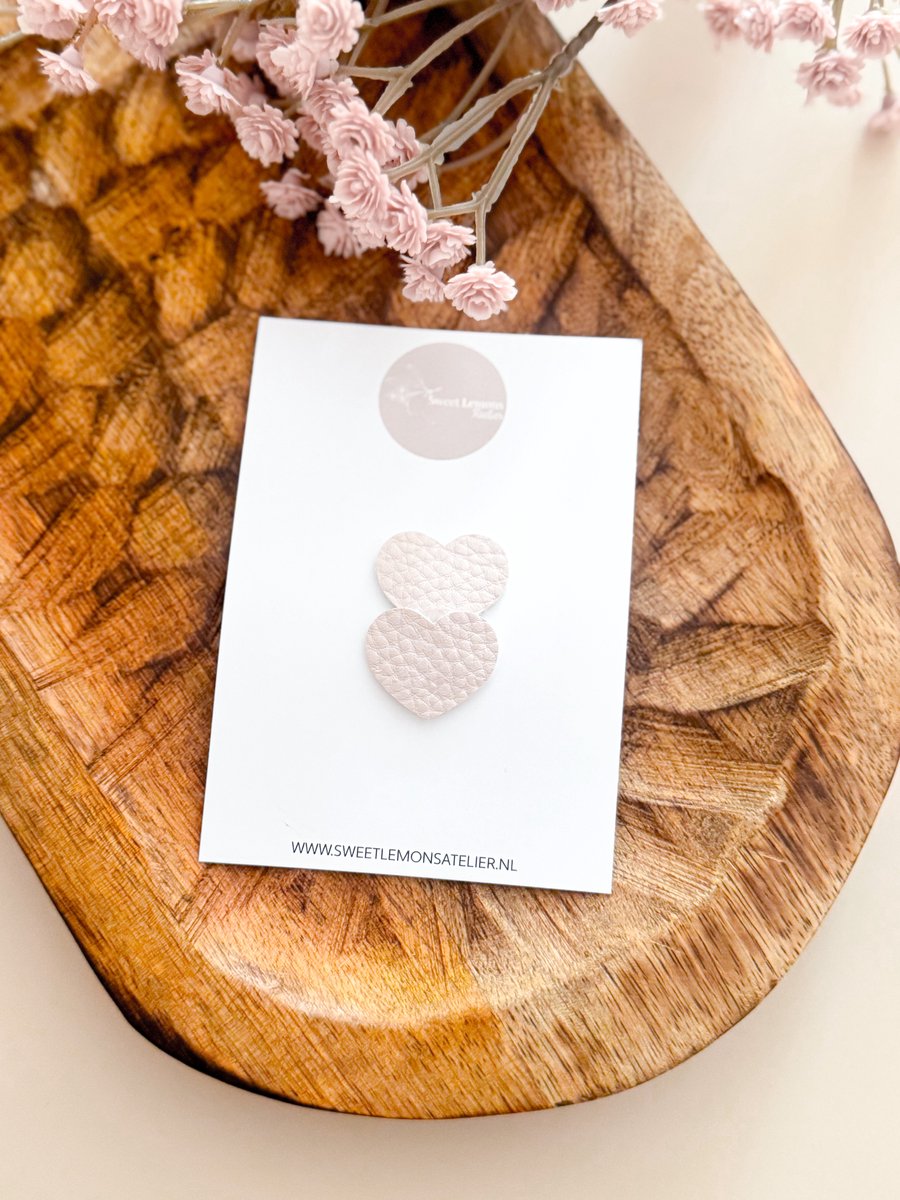 Antislip Haarspeldje Hearts - Licht Roze - Antislip Haarspeldjes - Haarspeldjes voor Baby & Newborn - Kraamcadeau - Haaraccessoires voor Meisjes & Kinderen