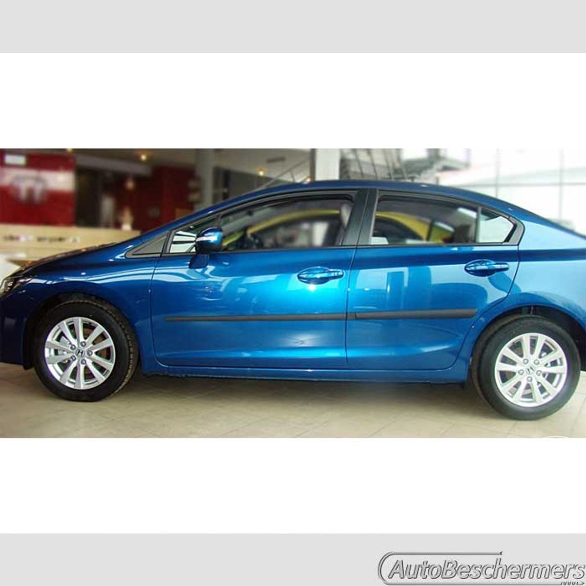 Stootlijsten set zwart voor Honda Civic Sedan Sedan 2012-. De stootstrips zijn zelfklevend. Set a 4 stuks (#1620)