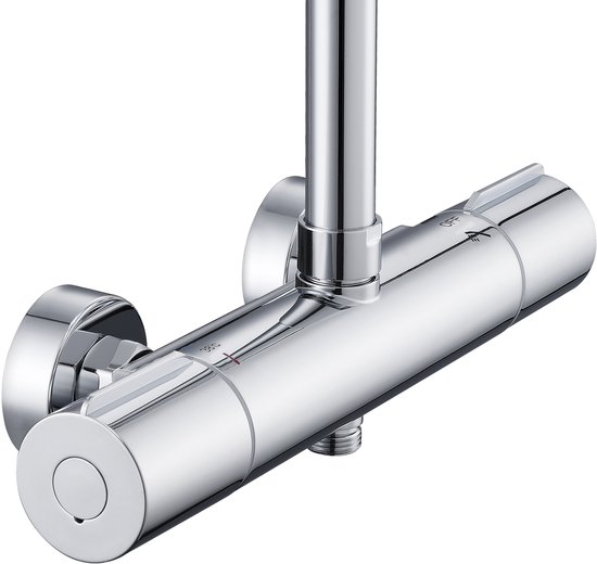 Chromen thermostatische douchekraan met een ronde knop aan de linkerkant en een hendel aan de rechterkant. Markeringen voor temperatuur en aan/uit.