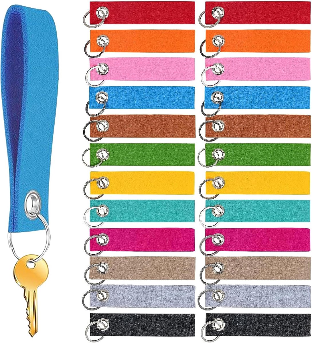 Thijox - 24 Stuks Vilten Sleutelhangers in Diverse Kleuren - Handgemaakt, Duurzaam, Perfect voor Feesten, Cadeaus en Creatieve Projecten