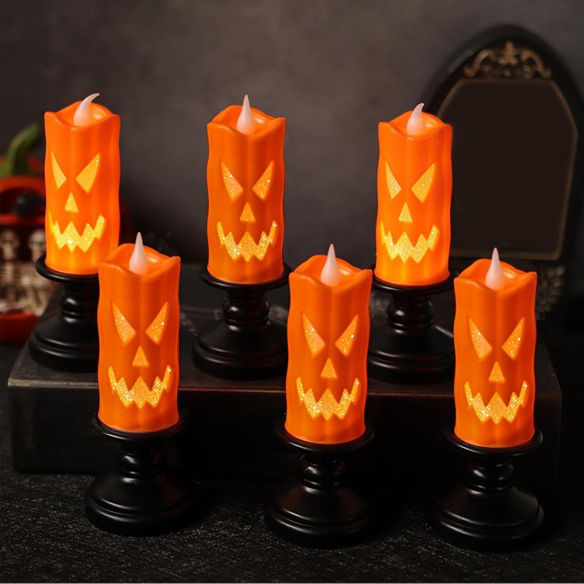 Thijox - 6 Stuks Halloween LED Kaarsenhouders Lantaarns - Griezels, Pompoenontwerp, Binnen en Buiten Tuindecoratie, Nachtlampen voor Feesten