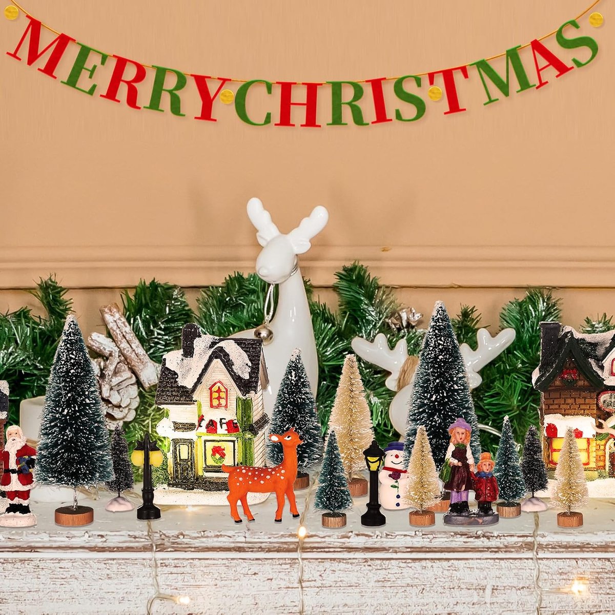 Kerstdorp Decoratie Set - Miniatuur Huisjes - Wintertafereel Creëren - Verlicht met LED - 28 Delig - Multicolor – foto 5