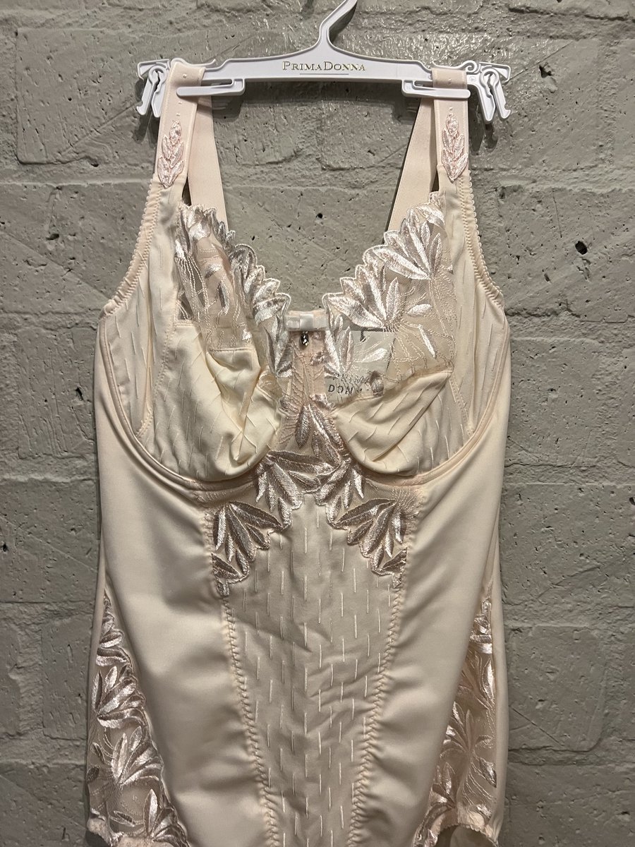 PrimaDonna Orlando Body 0463150 Geisha - maat 90E