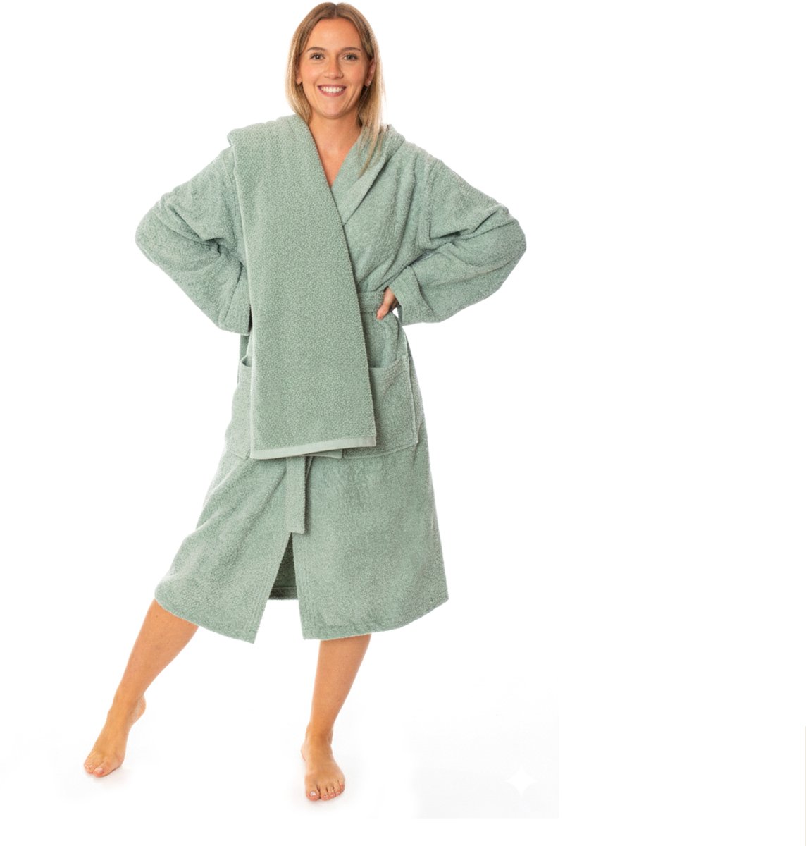 Lavea® Sauna Set Badjas Dames met Handdoek 80x200 cm – 100% Katoen, Zacht & Sterk Absorberend – Met Capuchon en Ceintuur – OEKO-TEX – Set Badjas L + Sauna Handdoek – Eucalyptus Groen