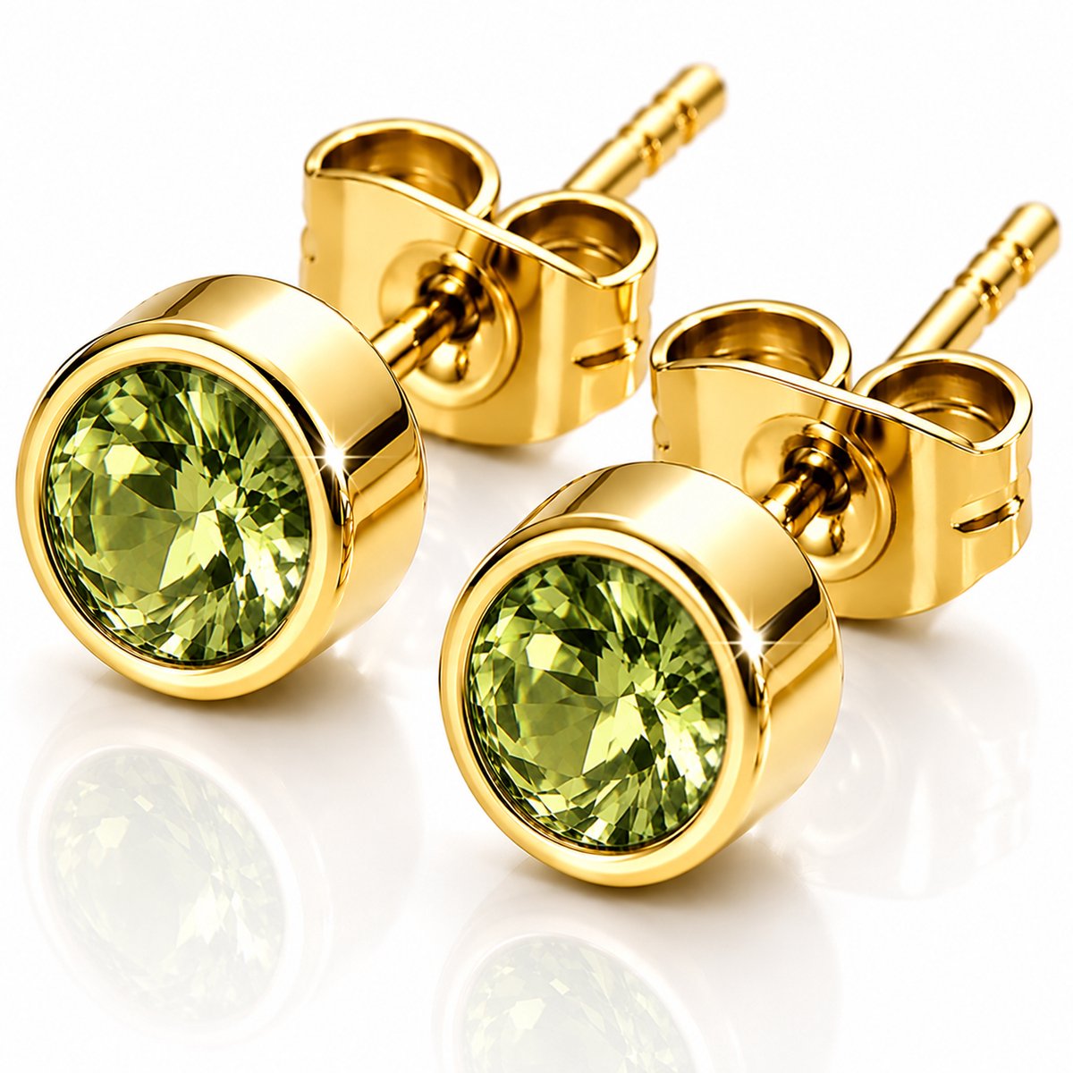 Maevi® Geboortesteen Oorbellen - Maand: Augustus - Kleur: Goud - Hoge Kwaliteit - Oorknopjes / Oorbel - Geboorte Steen / Birth Stone Earrings - Roestvrijstaal / RVS / Stainless Steel - Verkleurt Niet - Incl. Luxe Verpakking