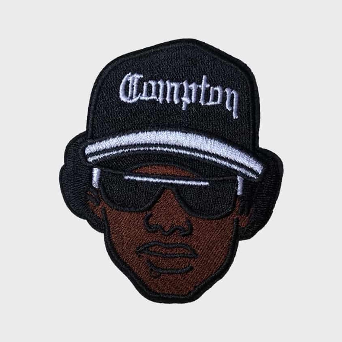 Patchy® – Eazy-E Strijk Embleem Patch 8.5 x 7 cm