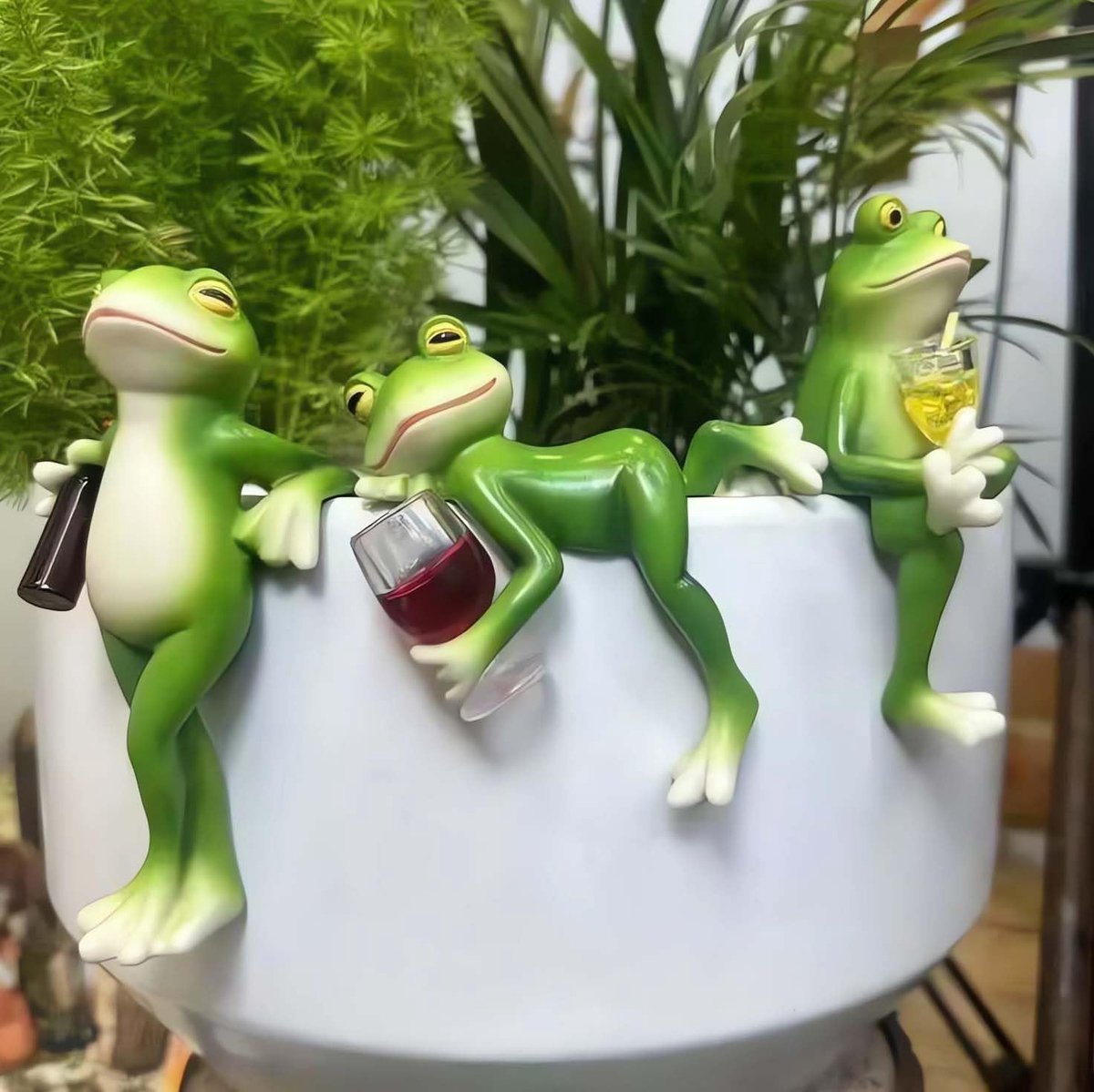 3 Stuks Tuinfiguur - Tuindecoratie - Bloempot Kikker Ornament - Kikkerbeeldje - Groene Kikker Plantenhanger - Frog Plantenbakdecoratie - Miniatuur Kikkerbeeldjes - Plantenbak-Pothanger - Voor Bloemen, Tuin, Gazon, Bloempotten, Balkon, Terras