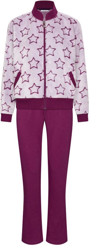 Paarse joggingbroek met trekkoord en een paarse fleecetop met sterren en ritssluiting.