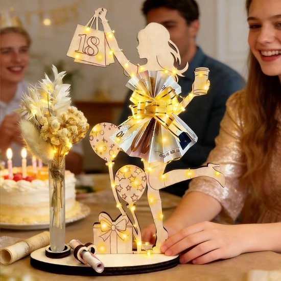 Geldcadeau voor de 18e verjaardag van meisjes, decoratie, led-geldgeschenken voor de 18e verjaardag van meisjes, gepersonaliseerde geschenken, houten bord, gastenboek, cadeaus voor de 18e verjaardag — afbeelding 2