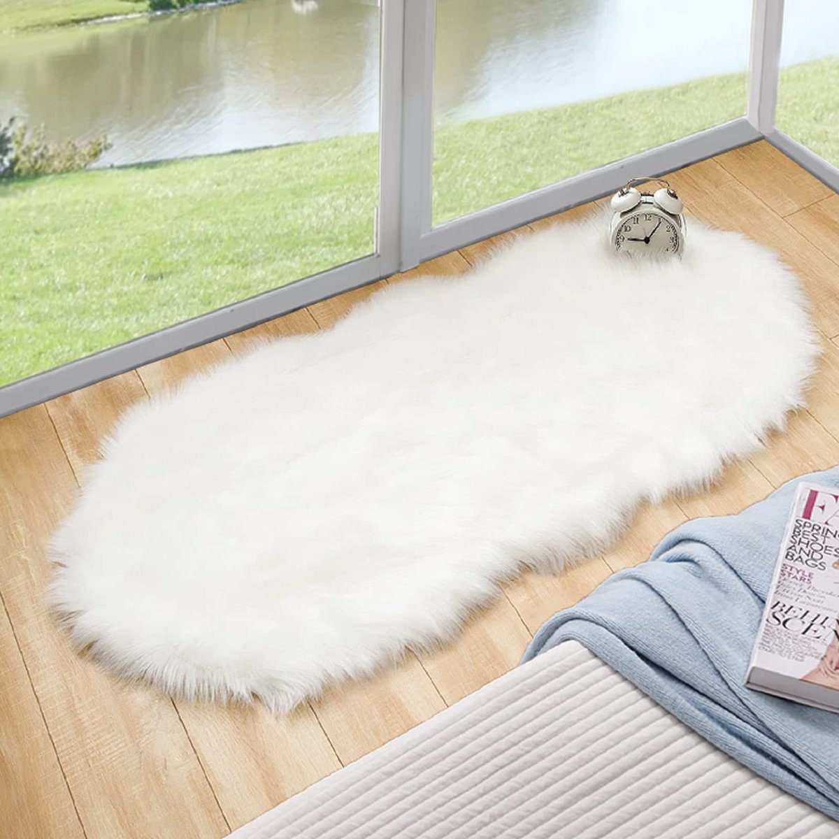 Omgoods - Shaggy Vloerkleed in Organische Vorm 60 x 120 cm Wit