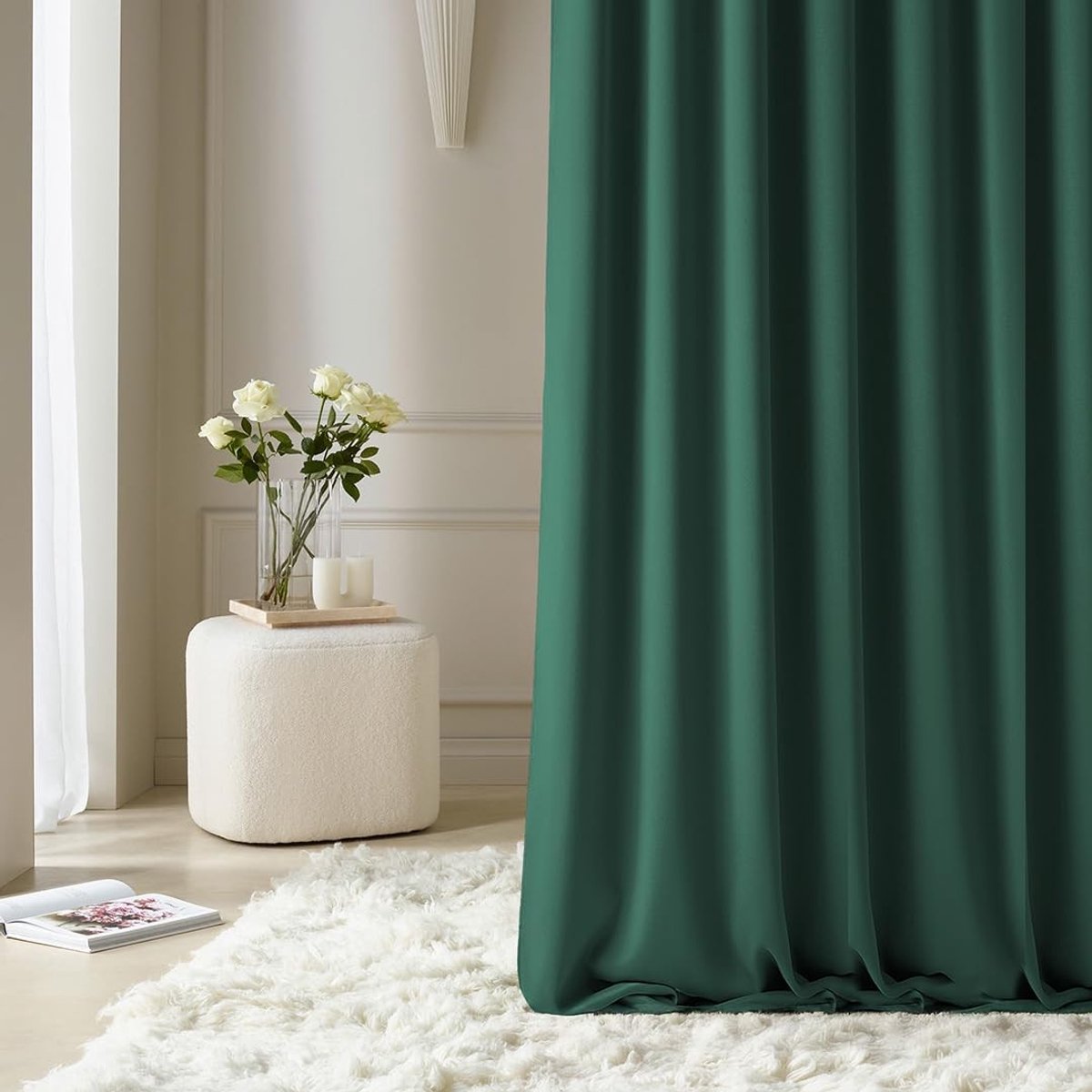 Omgoods - Aura Gordijn met Zilveren Oogjes 180 x 280 cm - Donkergroen Verduisterend