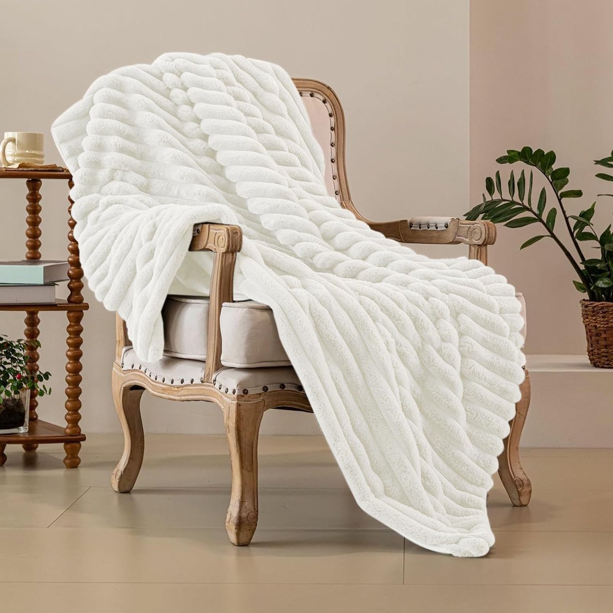 Omgoods - Zachte en Warme Fleece Deken voor Thuis en Reizen