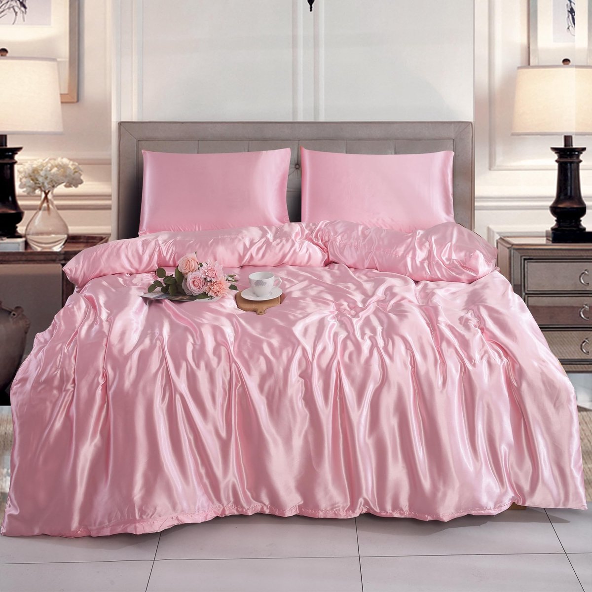 Omgoods - Luxe Satijnen Dekbedovertrekset met Kussenslopen in Babyroze
