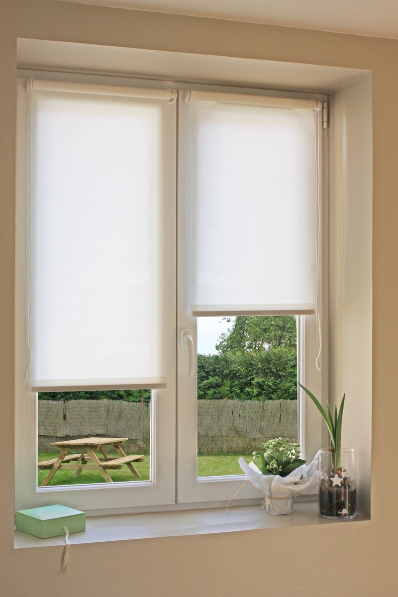 Omgoods - MADECOSTORE Rolgordijn - Opaque, Chocoladebruin, L 35 x H 170 cm