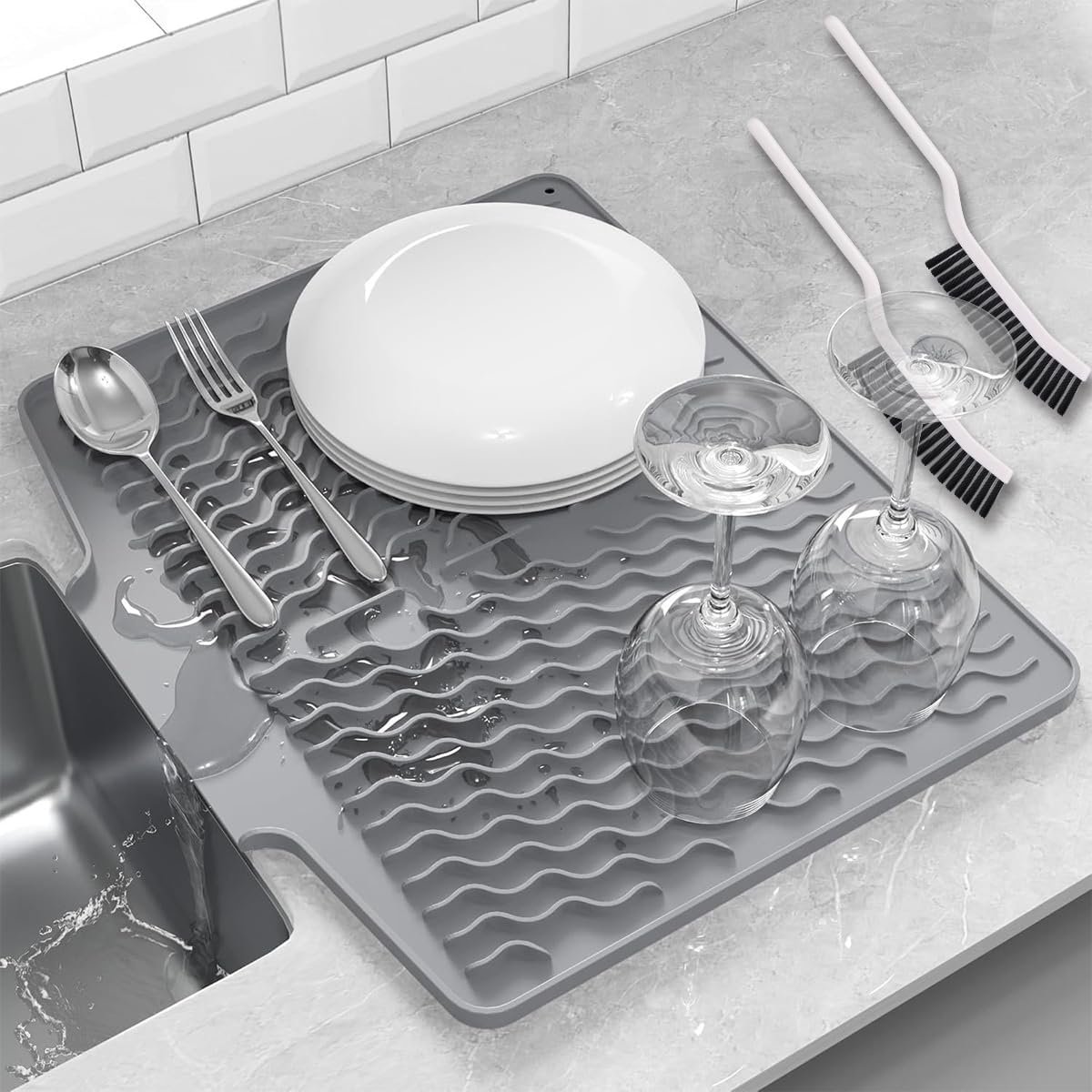 Afdruipmat servies siliconen afdruipmat gootsteen met 2 borstels | Antislip hittebestendige lekvrije afdruipmat met groefstructuur voor keukenwerkbladen, 40 x 33 cm