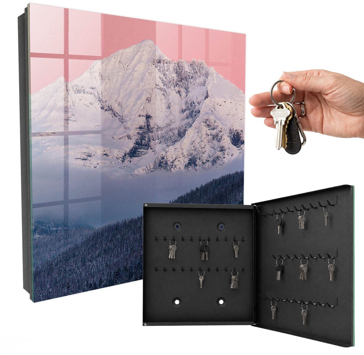 WallMuralia - Sleutelkast - 30x30x5 cm - met 50 haken - Winterpiek Sleutelkastje Huis - Roze Sleutelbox - Rechtsopenend - Zwart interieur