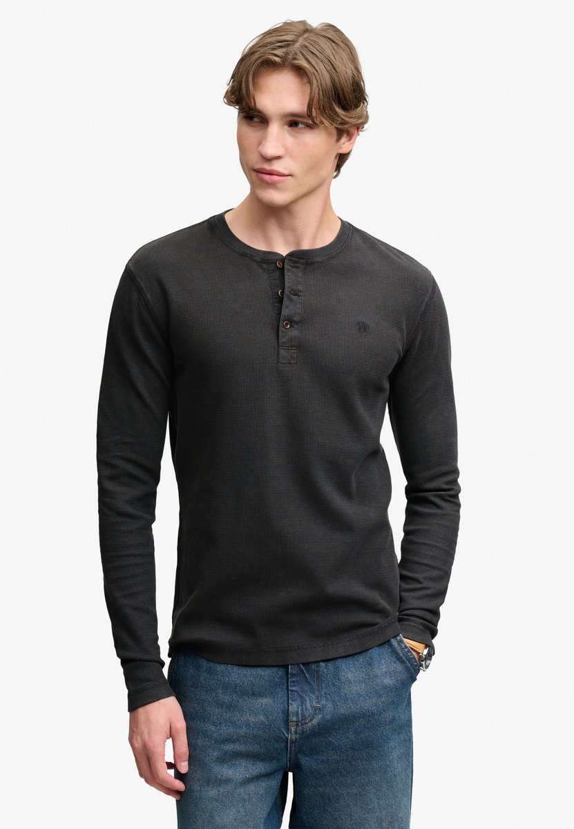 Superdry Poloshirt Waffle Long Sleeve Henley Top M6010975a Washed Mannen Zwart