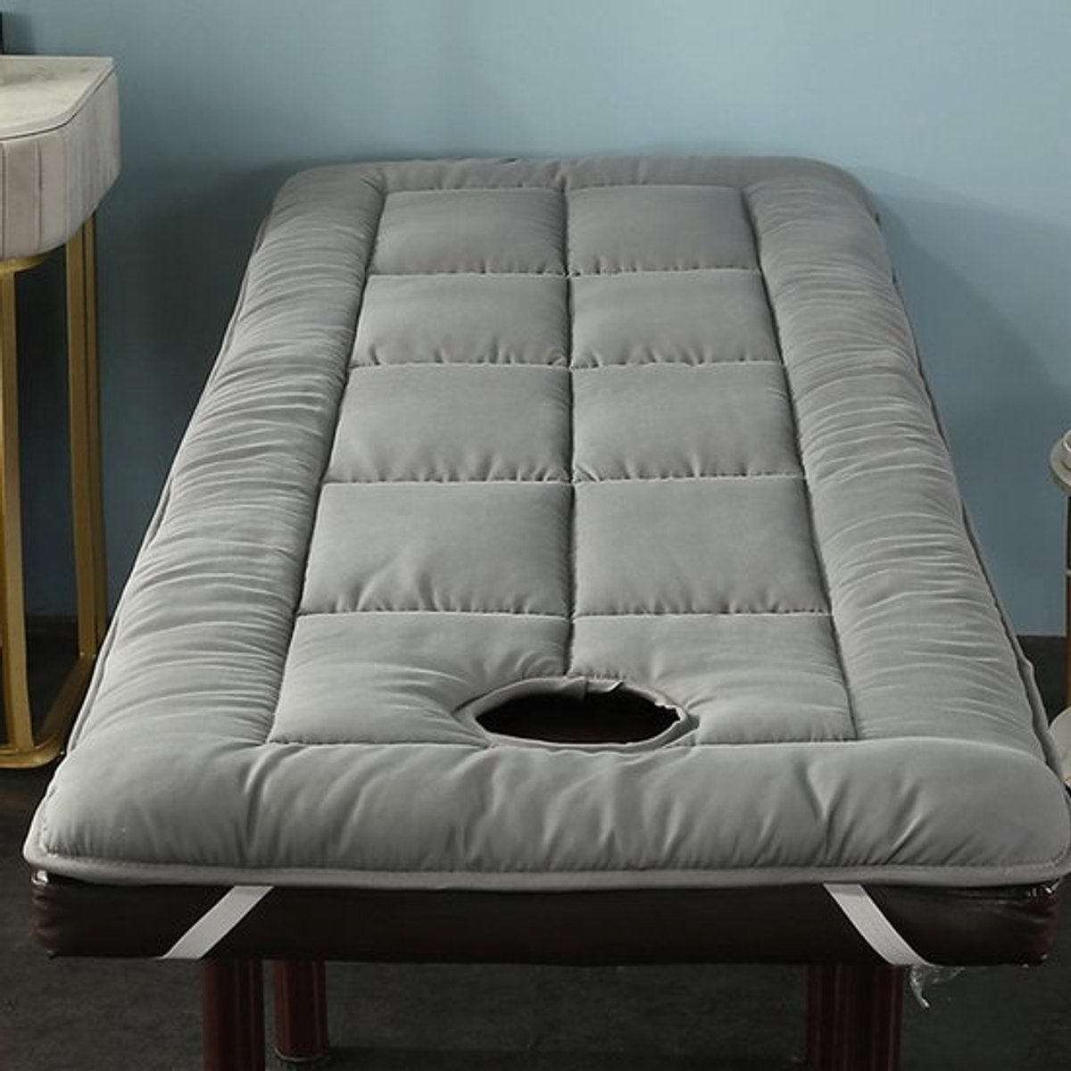 Luxe Massage Tafeloplegger met Gezichtsuitsparing - Comfortabele Topper voor Salon & Spa Behandelingen