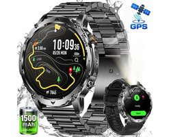 FOSMET GPS Smartwatch Heren - Militair Smartwatch - 1,8 Inch - AMOLED Scherm - 1500mAh - 24/7 Hartslagmeter, SpO2 & Slaapmonitor - 100+ Sportmodi, Kompas, Barometer & Hoogtemeter - LED-Zaklamp - IP68 Outdoor Sporthorloge - Inclusief 2 Bandjes - Zwart