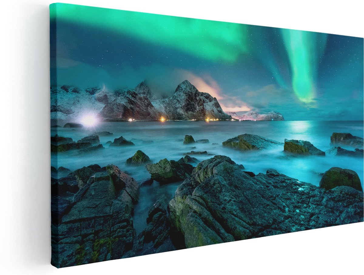 Artaza Canvas Schilderij Noorderlicht boven het Water bij Rotsen - 180x90 cm - Groot - Wanddecoratie Woonkamer - Schilderijen - Muurdecoratie