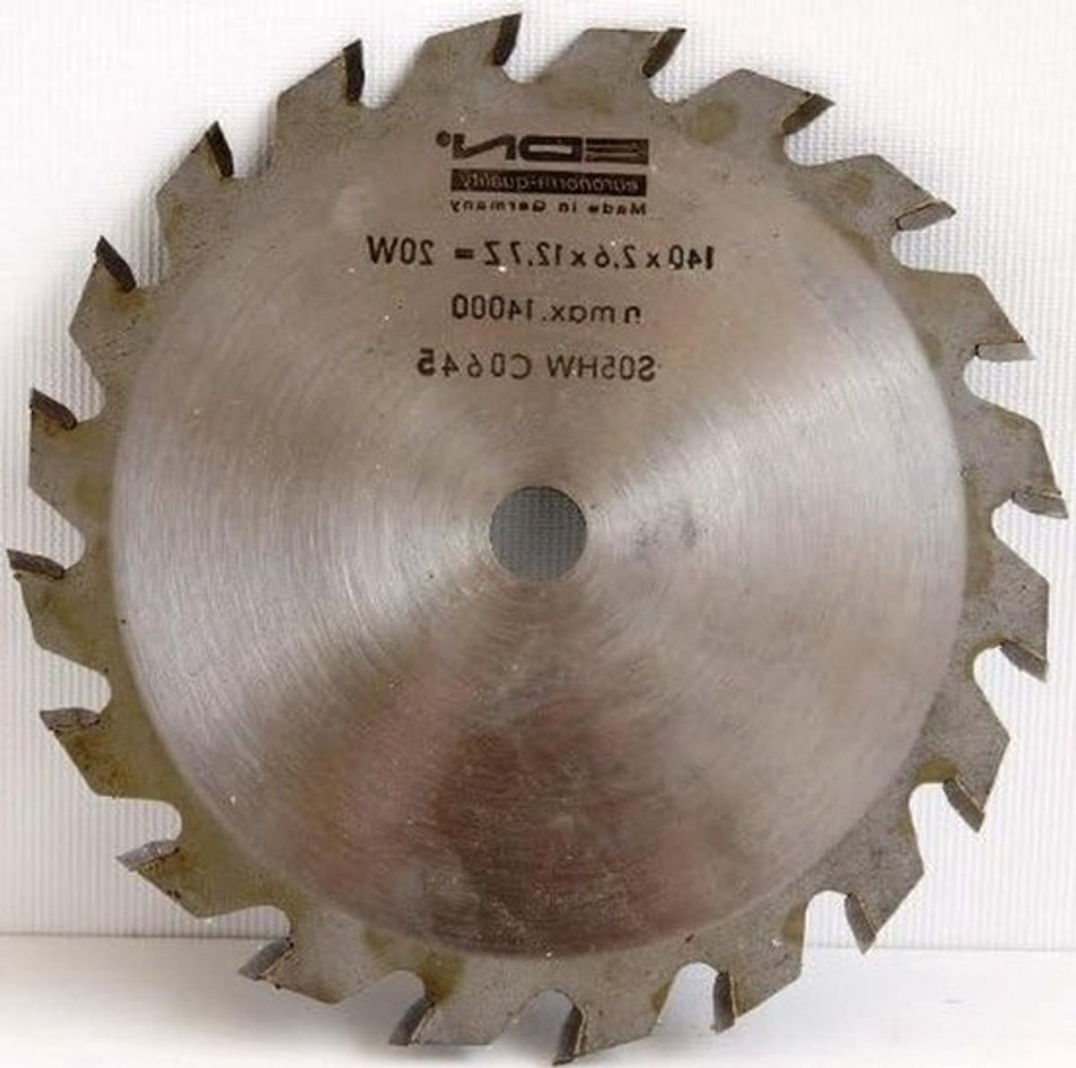 Cirkelzaagblad HM - Hardmetalen zaagblad - Hout zagen - 16 hardmetalen tanden - 135 x 127 mm - Metaalkleur