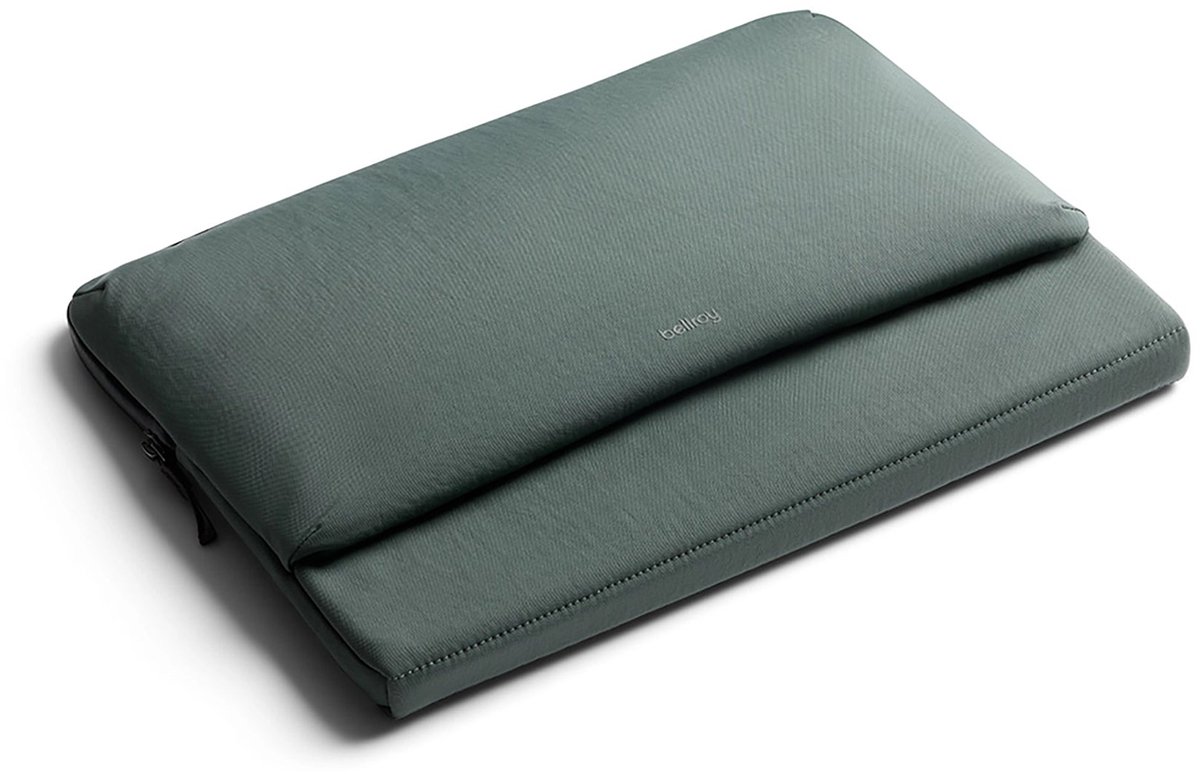 Bellroy Caddy Sleeve MacBook Pro/Air 15/16 – Gemaakt van Gerecyclede Materialen – Beschikbaar in Diverse Kleuren – Compacte Afmetingen van 280 × 370 × 25 mm - Groen