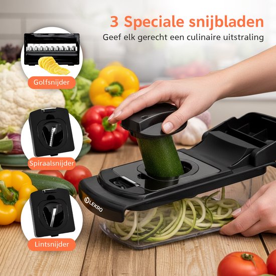 De Lekro snijder met 3 speciale snijbladen: golfsnijder, spiraalsnijder en lintsrijder voor courgette.