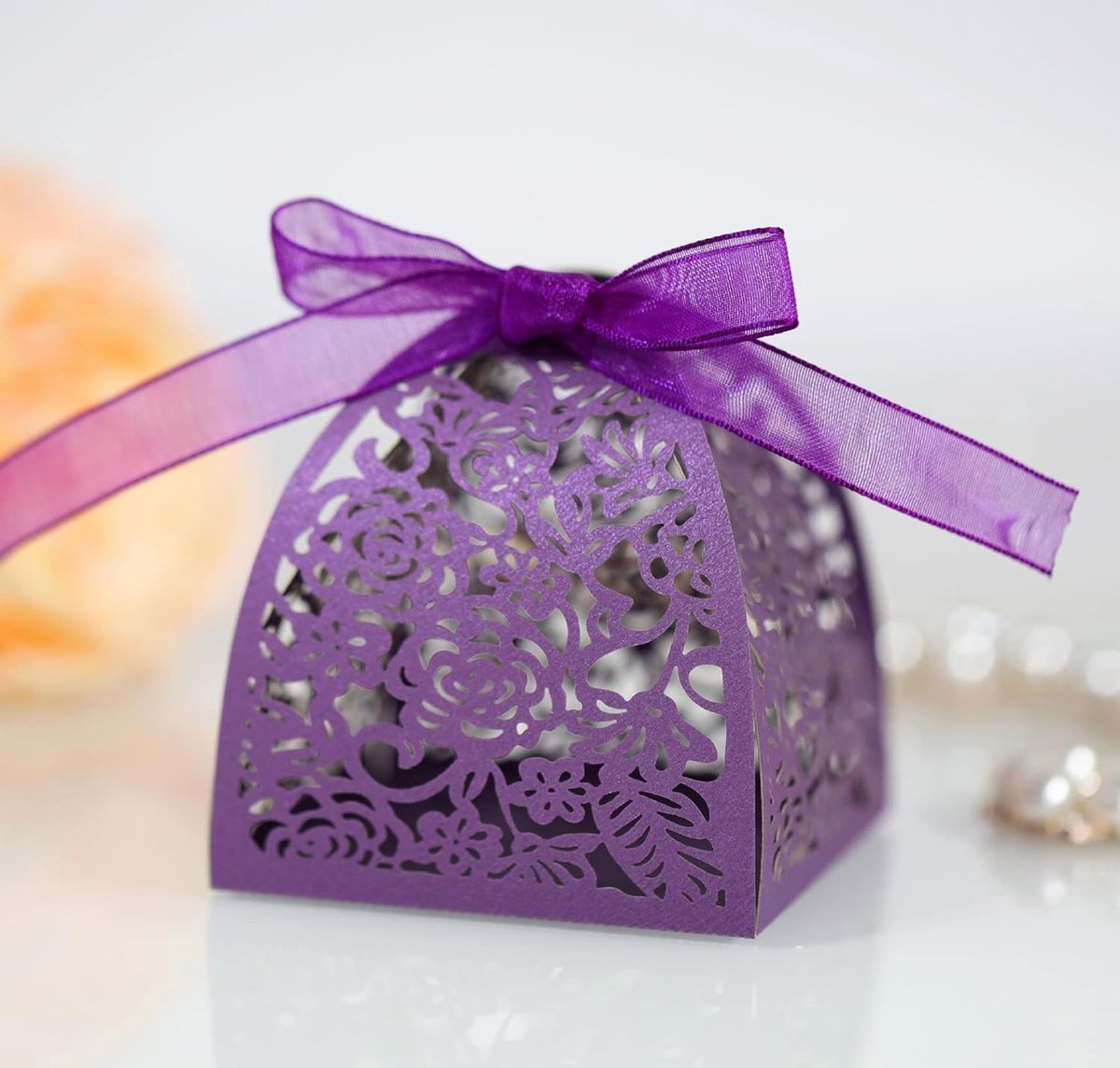 SnelShoppen - 50 Stuks Holle Papieren Snoepdozen met Lint - Geschenkdozen voor Bruiloften met Bloemenpatroon - Duurzaam en Veilig Papier - DIY Feestge