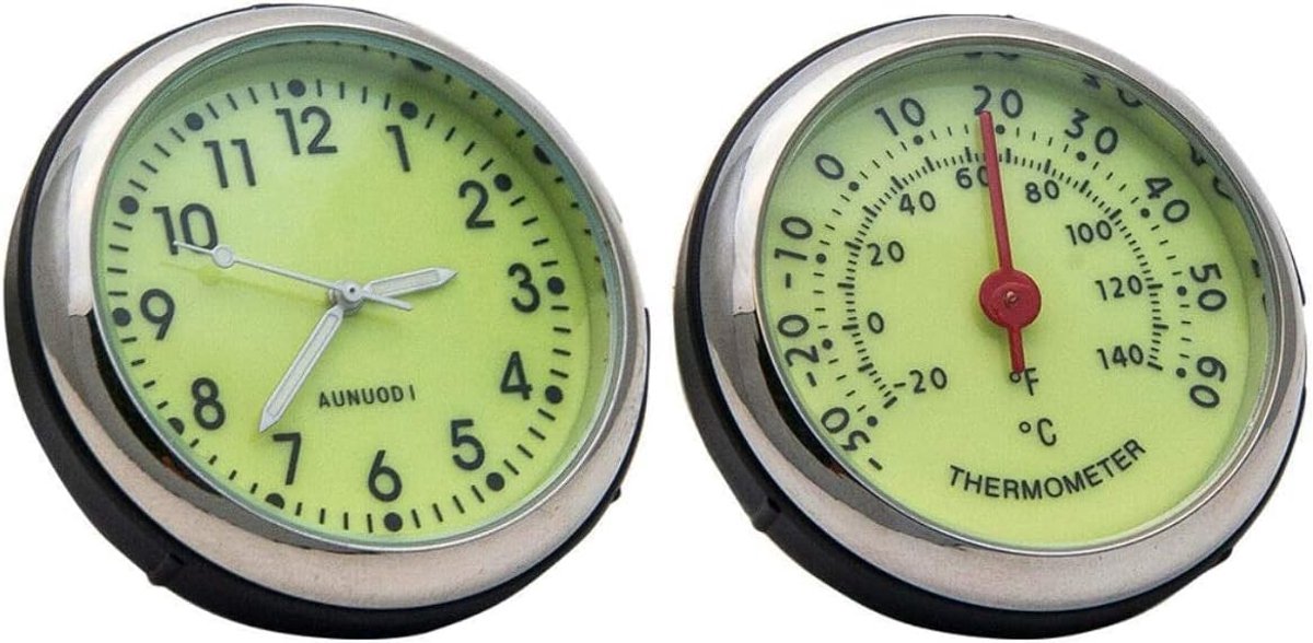 SnelShoppen - Digitale Auto Lamp met Klok en Thermometer, Quartz, 4x4 cm, Luxe Auto Accessoire, Makkelijk af te lezen, Perfecte Temperatuurweergave