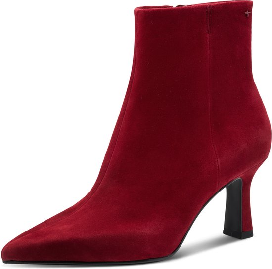 Rode suède enkellaars met puntige neus, stilettohak en zijkant ritssluiting.