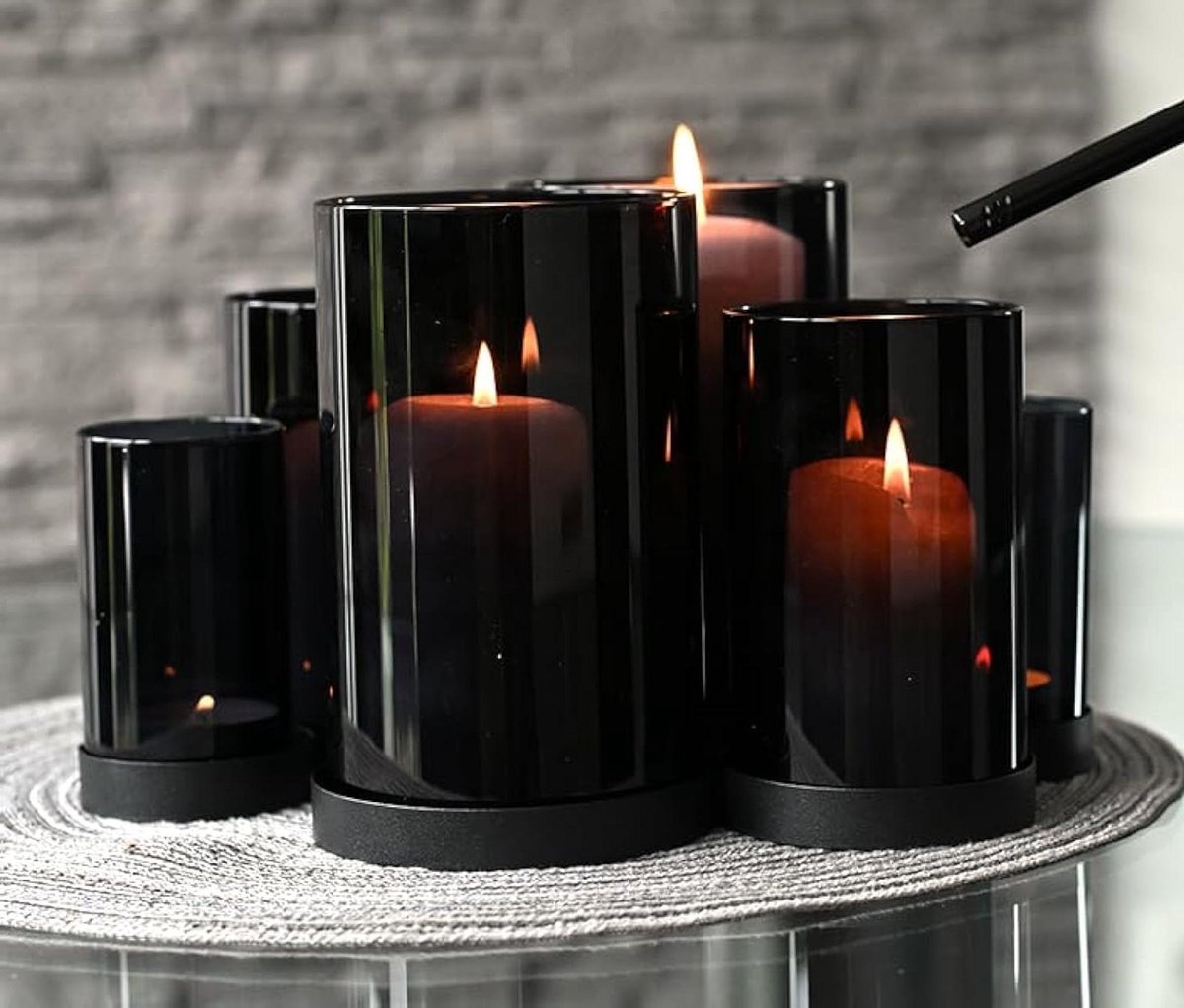 Lantaarns set - Kandelaars windlichten - Sfeerverlichting creëren - Zeelichteffect met spiegelend glas - diameter 95 cm - Zwart