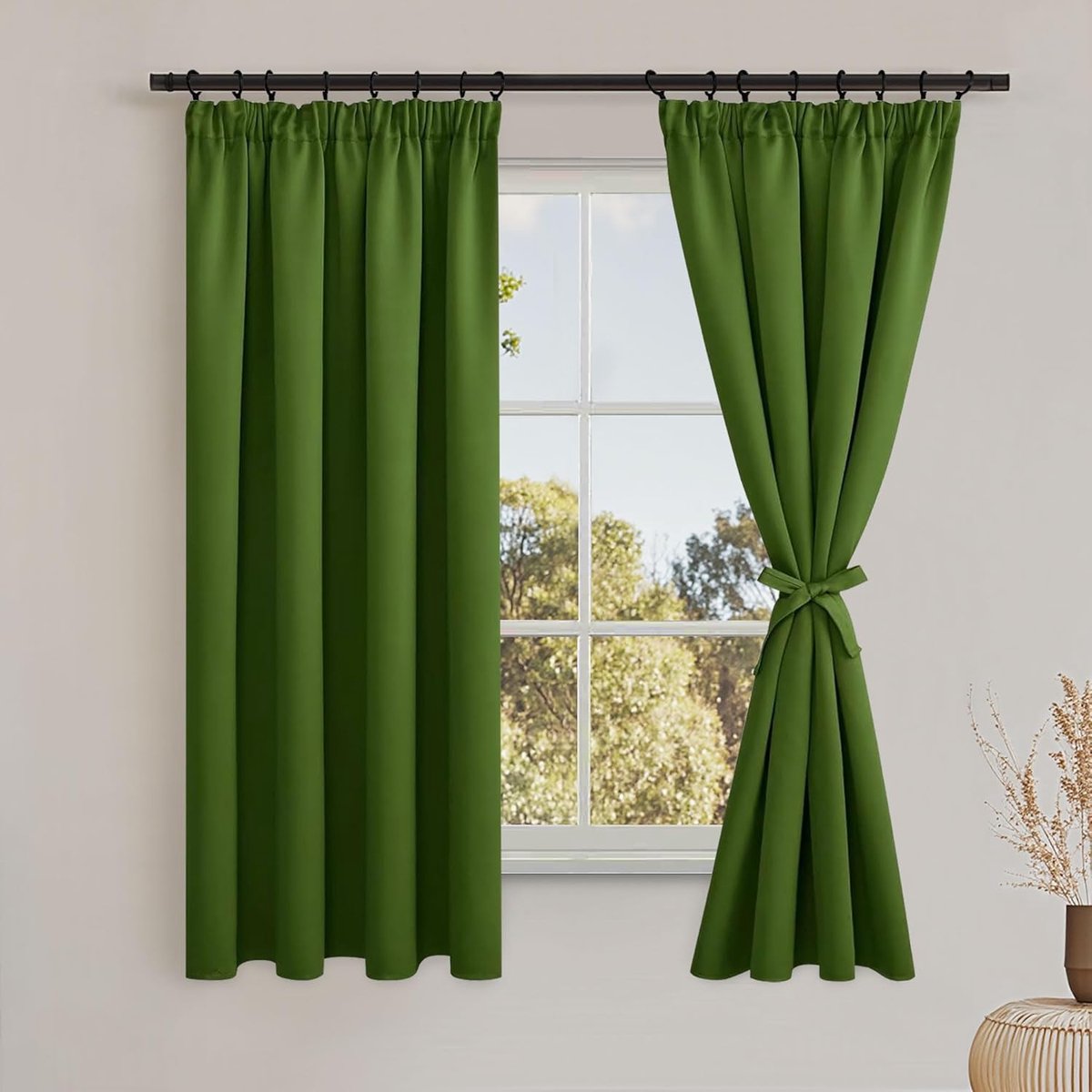 Verduisteringsgordijnen Plooiband met Riemen, Ondoorzichtige Kerst Gordijnen Luxe met Black Stof Gordijnen voor Woonkamer, 140x200 cm (B x H), Groen, 2 stuks