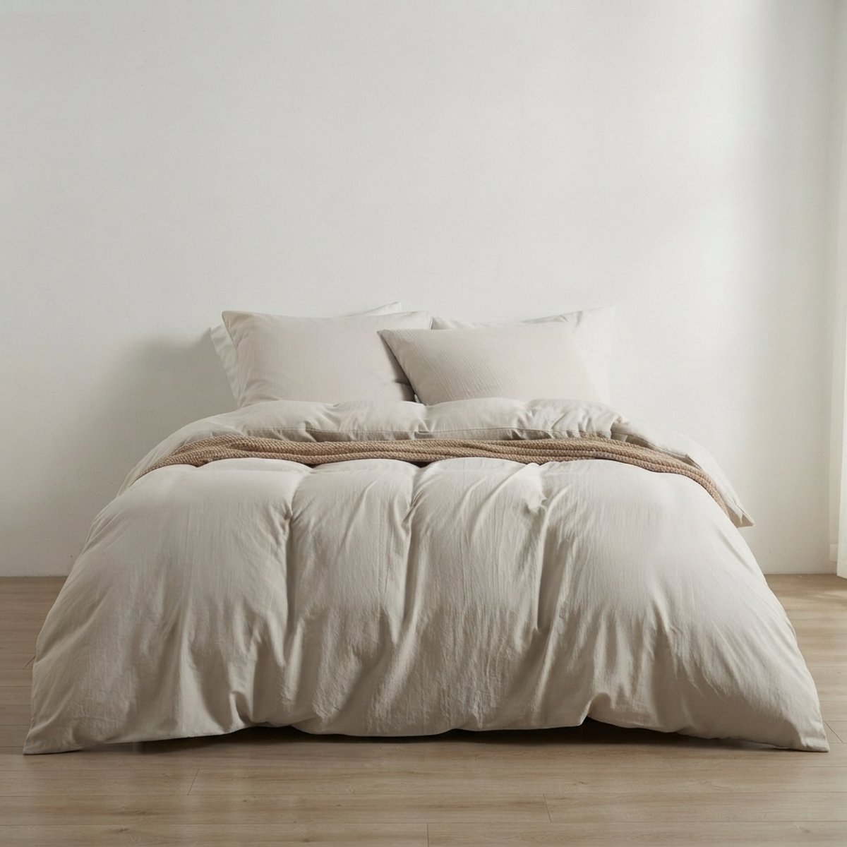 Livatto Dekbedovertrek 240x220 Beige - Super Soft Microvezel - Inclusief 2 Kussenslopen 80x80 - Rits - Linnenkleur - Oeko-Tex