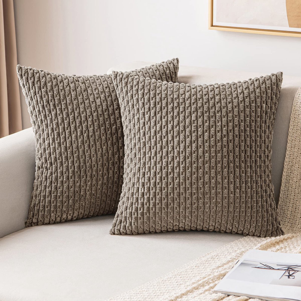 Fluwelen kussenhoezen, decoratieve zachte kussenhoezen, vierkante kussenhoezen voor bank, woonkamer, stoel, slaapkamer, met onzichtbare rits, 50 x 50 cm, 2 stuks, bruin